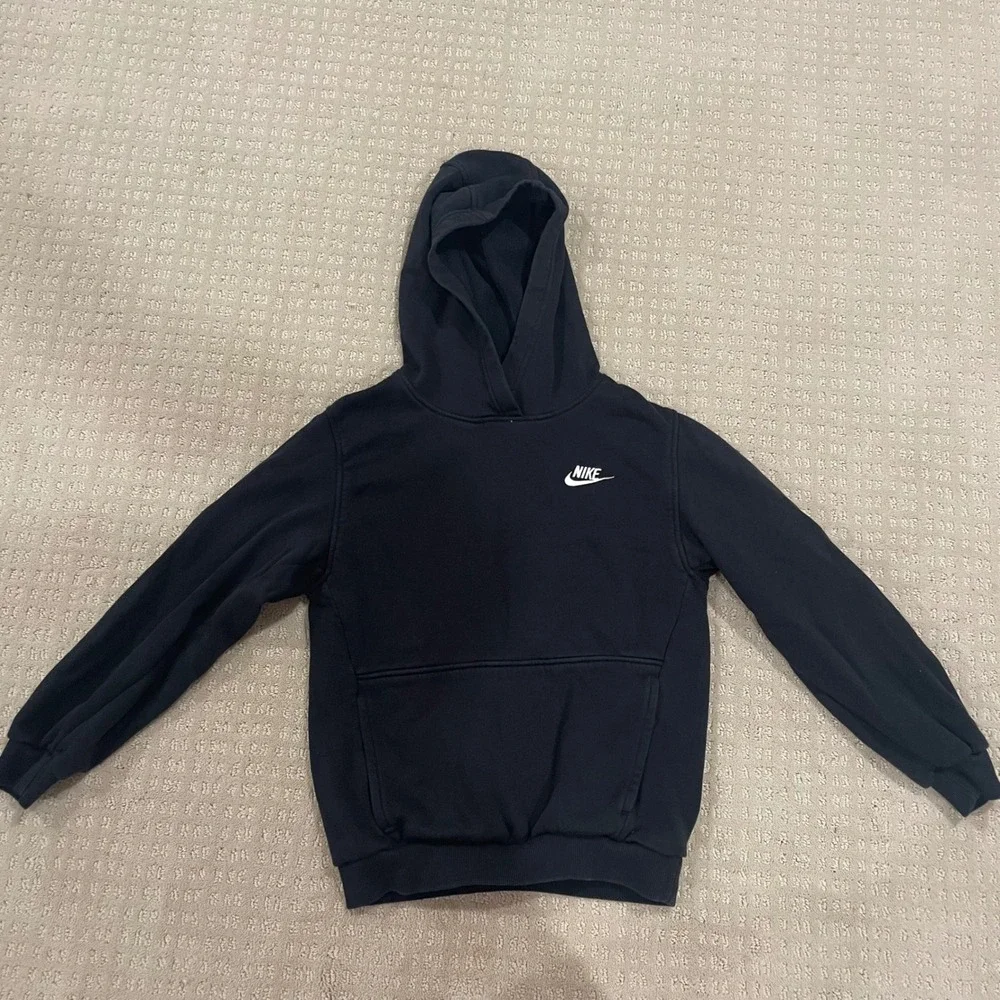 Nike Kids Sportswear Club Fleece Pullover Hoodie Black Large G660